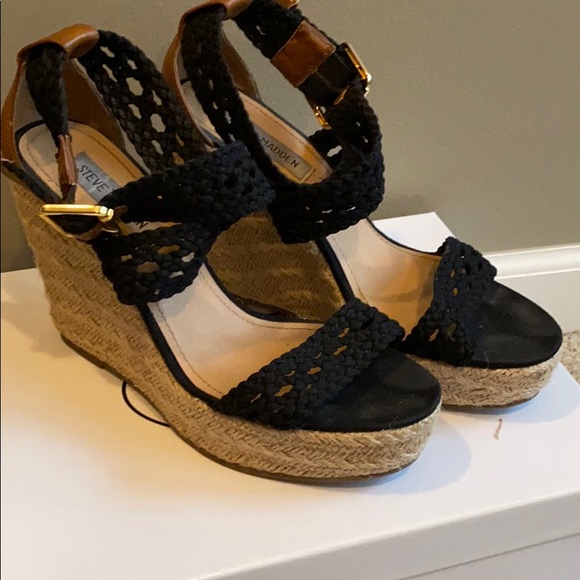 Black Steve Madden Wedges - Picture 1 of 4